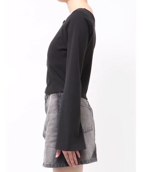 MURUA（ムルーア）の「2WAYカットソー（Tシャツ/カットソー・レディース・グレー/アイボリー/ブラック/ボルドー・FREE）」の11枚目の写真