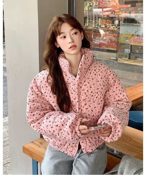 花柄ショート丈ダウンジャケット セール】小花柄コーデュロイ中綿ブルゾン（ダウンジャケット/コート