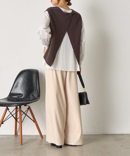 Jena espace merveilleux（ジェナ　エスパスメルヴェイユ）の「【体系カバー/2点セット】ベストセットプリーツブラウス（シャツ/ブラウス・レディース・ライトグレー/チャコールグレー/アイボリー・FREE）」の9枚目の写真