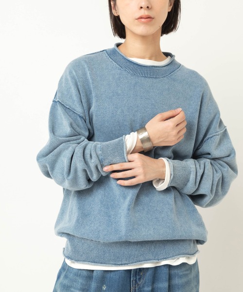 RNA-N（アールエヌエーエヌ）の「K2743 インディゴニット（ニット/セーター・レディース・ライトインディゴブルー/ダークインディゴブルー・FREE）」の2枚目の写真