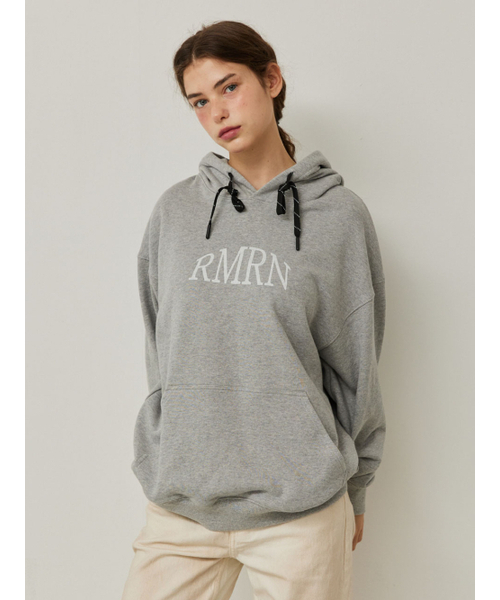 RMRN(アルエームアルエヌ)の「RMRN LOGO HOODIE(パーカー・レディース・ブラック/グレー・FREE)」の4枚目の写真