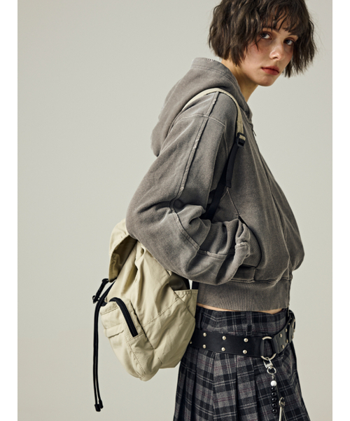 Salad bowls（サラダボール）の「CLOUD SMALL BACKPACK [BEIGE]（バックパック/リュック・レディース・Beige・FREE）」の4枚目の写真