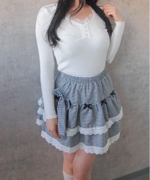 Mejoul(メジュール)の「【2026春夏新作】【インパン付き】リボンフリルティアードフレアミニスカート(スカート・レディース・ホワイト/ブラック・M/L)」の12枚目の写真