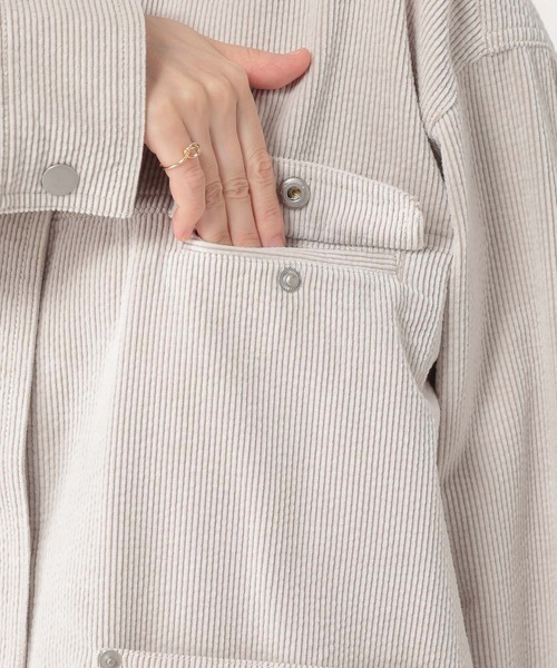 studio CLIP(スタディオクリップ)の「先染めコーデュロイジャケット(ノーカラージャケット・レディース・グレー/サックスブルー/ライトグレー・FREE)」の22枚目の写真