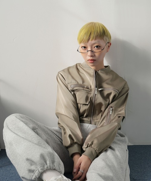 Ulysses（ユリシス）の「ツイルショートジップブルゾン（MA-1・レディース・モカ/ブラック・F）」の16枚目の写真