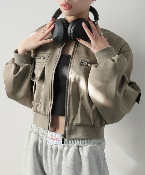 Ulysses（ユリシス）の「ツイルショートジップブルゾン（MA-1・レディース・モカ/ブラック・F）」の21枚目の写真