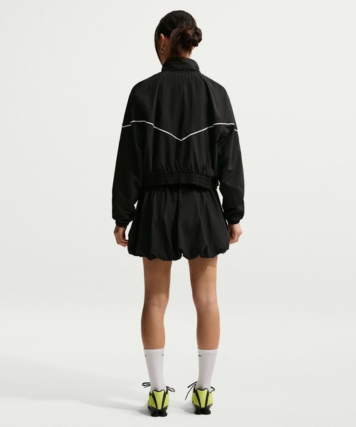 NIKE(ナイキ)の「NIKE AS W NSW BUBBLE SKIRT / ナイキ ウィメンズ NSW バブル スカート 【SP】(スカート・レディース・ブラック・S/M/L)」の8枚目の写真