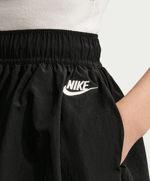 NIKE(ナイキ)の「NIKE AS W NSW BUBBLE SKIRT / ナイキ ウィメンズ NSW バブル スカート 【SP】(スカート・レディース・ブラック・S/M/L)」の3枚目の写真