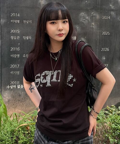 SEQUENZ(シークエンズ)の「※WEB限定 / ワッペン×チェック / スターロゴ半袖Tシャツ / sqnz star logo checkered applique tee(Tシャツ/カットソー・メンズ・ホワイト/ホワイト系その他/ダークネイビー/ブラック/イエロー系その他・SMALL/MEDIUM/LARGE/X-SMALL)」の8枚目の写真