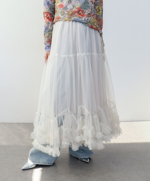 Three Four Time（ｽﾘｰﾌｫｰﾀｲﾑ）の「裾ランダムフリルチュールスカート（スカート・レディース・オフホワイト/ブラック・FREE）」の3枚目の写真