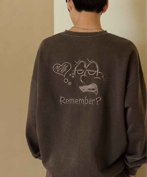 セール】吹き出し刺繍ロゴスウェット / Speech Bubble Logo Embroidery