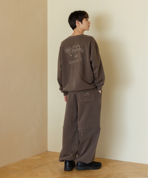 Remember.（リメンバー）の「吹き出し刺繍ロゴスウェット / Speech Bubble Logo Embroidery Sweat（スウェット・メンズ・ネイビー/ブラウン/ライトグレー/ブラック・LARGE/MEDIUM）」の12枚目の写真