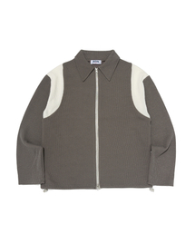 TAILOR STUDIO（テーラースタジオ）の「モダンクラシックニットカーディガン（カーキ）（カーディガン/ボレロ）」