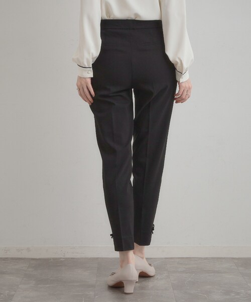 couture brooch（クチュールブローチ）の「リボンハイパーストレッチパンツ（その他パンツ・レディース・ブラック/ネイビー/ブラック系1・40/38/42/36）」の6枚目の写真