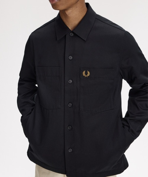FRED PERRY（フレッドペリー）の「Twill Overshirt／ツイルオーバーシャツ（シャツ/ブラウス・メンズ・オートミール/ブラック・S/M/L）」の2枚目の写真