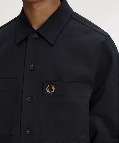 FRED PERRY（フレッドペリー）の「Twill Overshirt／ツイルオーバーシャツ（シャツ/ブラウス・メンズ・オートミール/ブラック・S/M/L）」の3枚目の写真