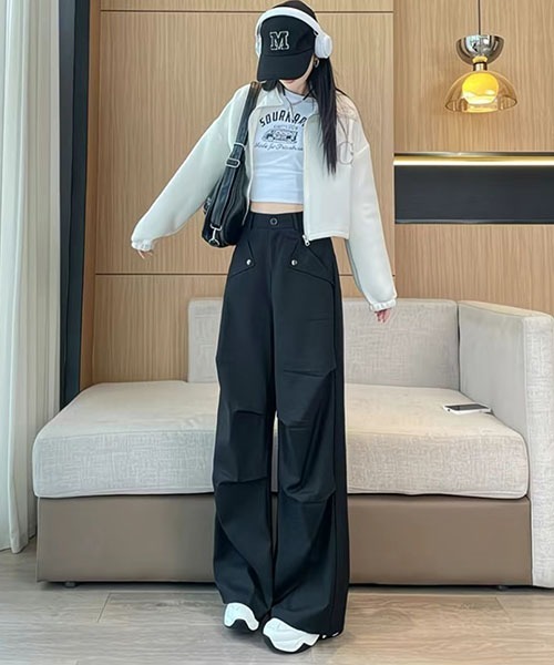 gossip!ロサンゼルス(ゴシップロサンゼルス)の「立体タックデザイン カーゴパンツ(カーゴパンツ・レディース・ブラウン/ブラック/アイボリー・L/M/S)」の21枚目の写真
