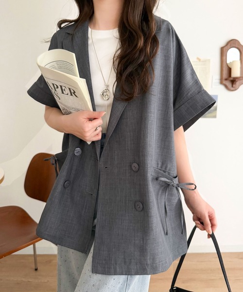 mily bilet（ミウィビレット）の「【mily bilet】甘さひとさじ、きれいに決まる。リボンストラップ付き半袖テーラードジャケット（オーバーサイズ）（テーラードジャケット・レディース・グレー/アイボリー/チャコール・X-LARGE/MEDIUM/LARGE/SMALL）」の21枚目の写真