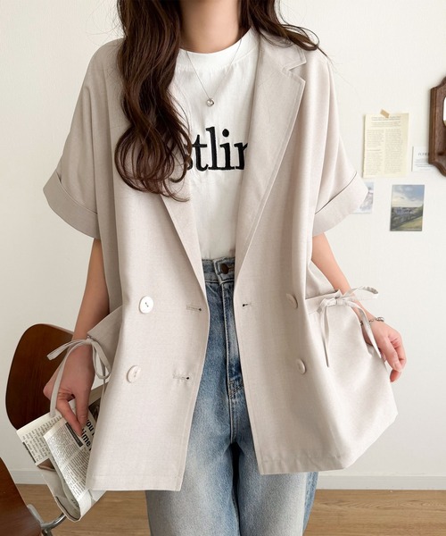 mily bilet（ミウィビレット）の「【mily bilet】甘さひとさじ、きれいに決まる。リボンストラップ付き半袖テーラードジャケット（オーバーサイズ）（テーラードジャケット・レディース・グレー/アイボリー/チャコール・X-LARGE/MEDIUM/LARGE/SMALL）」の4枚目の写真