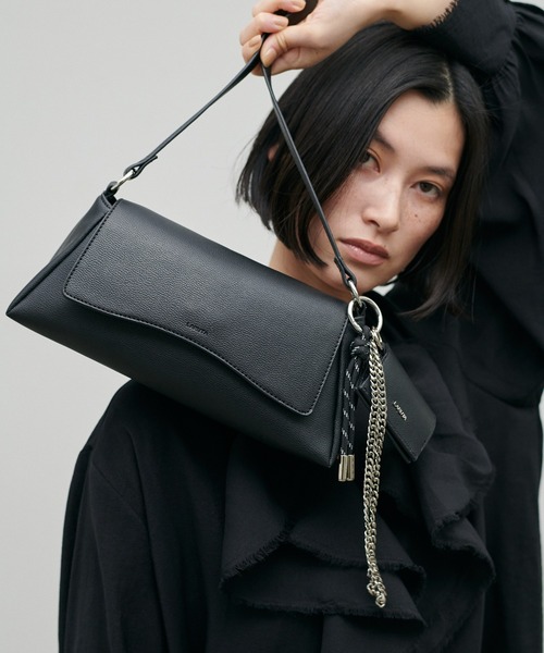 RYU KUDUトライアングルショルダーバッグ kudu] KD 3WAY BAG (M) | Ryu(リュウ)公式ECサイト／Wath'z