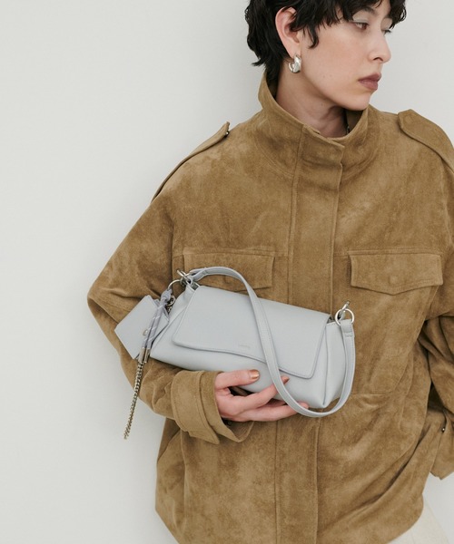 LARUTA(ラルータ)の「【LARUTA】トライアングルバッグ(ショルダーバッグ・レディース・グレイッシュベージュ/ブラック/アイボリー/ダークブラウン/サックスブルー/マルチ・FREE)」の21枚目の写真
