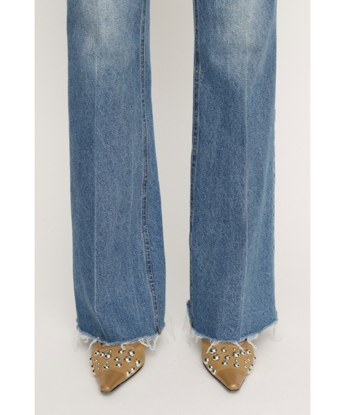 SLY（スライ）の「【2026SS新作】J/W SEMI FLARE DENIM PT ジャストウエストセミフレアデニムパンツ 春服【一部店舗限定アイテム】（デニムパンツ・レディース・ブラック/ブルー・2/1/0）」の20枚目の写真