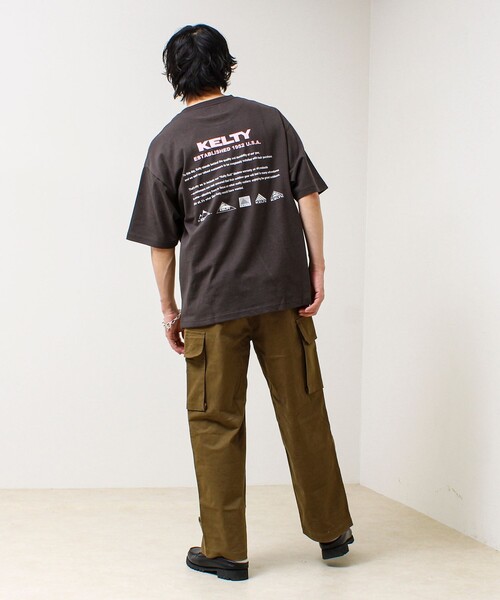 KELTY（ケルティ）の「【KELTY×GLOSTER】別注 バックヒストリーロゴT（Tシャツ/カットソー・メンズ・グレイッシュベージュ/ブラック/杢グレー/オフホワイト/チャコールグレー/ネイビー・S/M/L）」の13枚目の写真