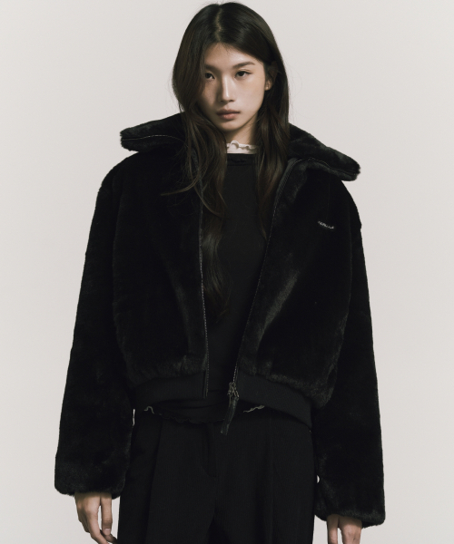 NICK&NICOLE(ニックアンドニコール)の「FAUX FUR BOMBER JACKET_BLACK(ムートンコート・レディース・その他・FREE)」の1枚目の写真