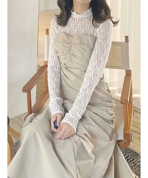 MERCURYDUO(マーキュリーデュオ)の「ギャザードレープドッキングワンピース(ワンピース・レディース・ベージュ/チャコールグレー・MEDIUM/SMALL)」の8枚目の写真