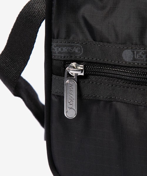 LeSportsac(レスポートサック)の「LeSportsac SM CONV SHOULDER レスポートサック ショルダーバッグ(ショルダーバッグ・レディース・ブラック系1・FREE)」の6枚目の写真