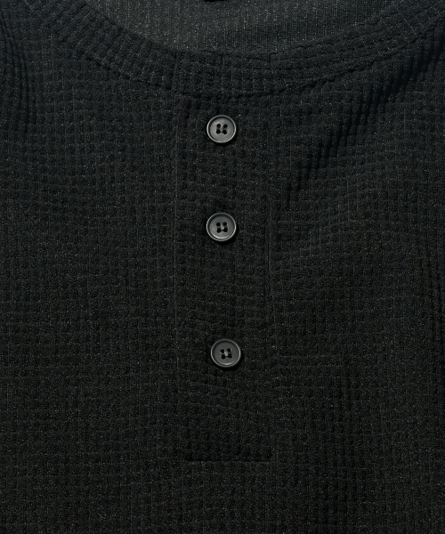 OTHERFITS（アザーフィッツ）の「ヴィンテージヘンリーネック長袖Tシャツ（ブラック）（Tシャツ/カットソー・メンズ・その他・FREE）」の3枚目の写真
