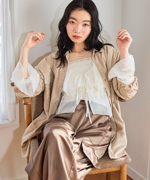 mysty woman（ミスティウーマン）の「ラッフルフリルブラウスキャミSET　659270（シャツ/ブラウス・レディース・オフホワイト/ブラック系その他/グレー/ブラウン・FREE）」の6枚目の写真