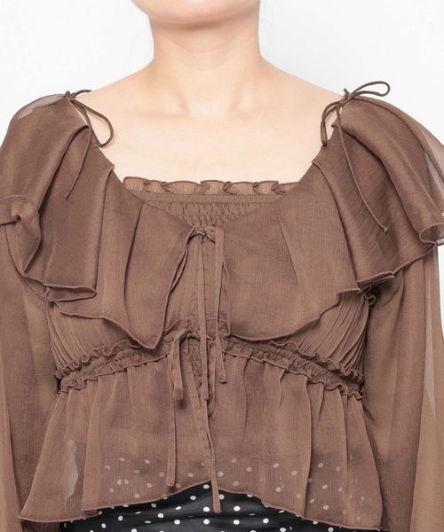 mysty woman（ミスティウーマン）の「ラッフルフリルブラウスキャミSET　659270（シャツ/ブラウス・レディース・オフホワイト/ブラック系その他/グレー/ブラウン・FREE）」の16枚目の写真