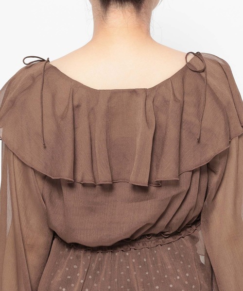 mysty woman（ミスティウーマン）の「ラッフルフリルブラウスキャミSET　659270（シャツ/ブラウス・レディース・オフホワイト/ブラック系その他/グレー/ブラウン・FREE）」の19枚目の写真