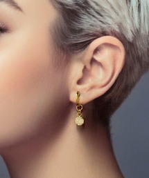 tone（トーン）の「【As】【金属アレルギー対応】NO.200  小ぶりフープ　2way 誕生石　推しカラー　クリスタルガラス　ビジューピアス（チタン）(MA)（ピアス（両耳用））」