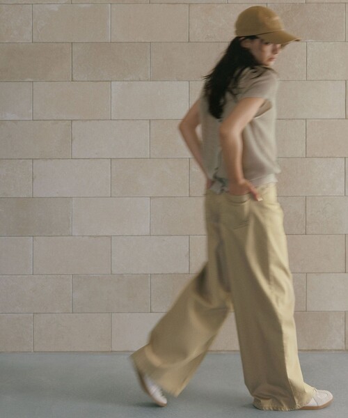 UNFILO（アンフィーロ）の「【野呂佳代さん着用】UNFILO DENIM バギーデニム（デニムパンツ・レディース・スカイブルー系/ベージュ系/ホワイト系・XX-LARGE/X-LARGE）」の6枚目の写真