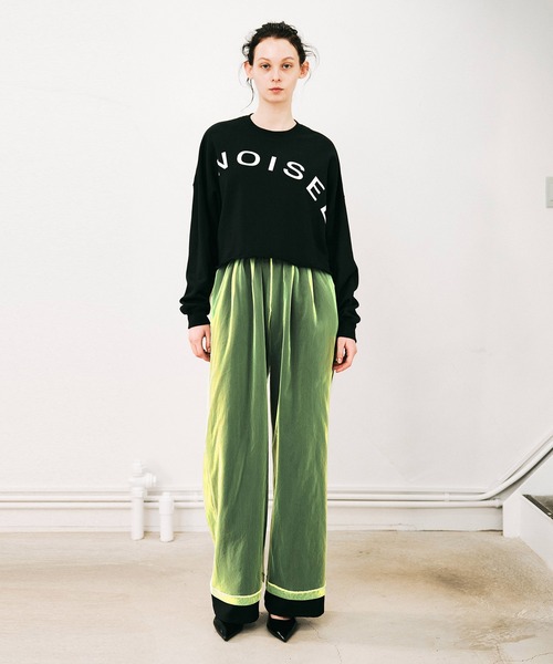 NOISE MAKER（ノイズメーカー）の「オーバーサイズクロップドスウェット（スウェット・レディース・ネイビー・FREE）」の3枚目の写真