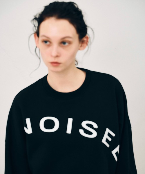 NOISE MAKER（ノイズメーカー）の「オーバーサイズクロップドスウェット（スウェット・レディース・ネイビー・FREE）」の7枚目の写真