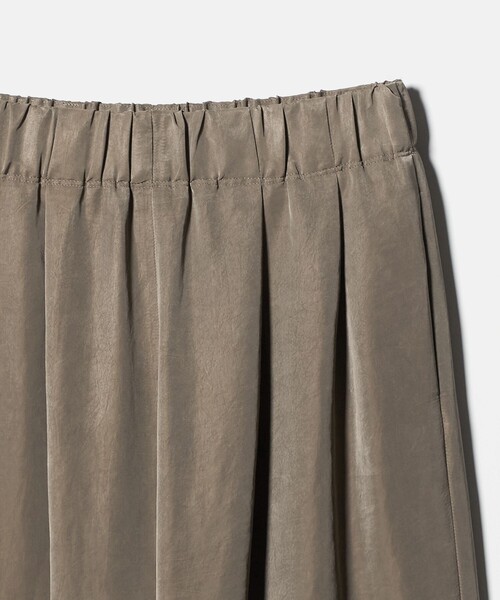 EMMEL REFINES（エメルリファインズ）の「＜EMMEL REFINES＞EM ライトサテン イージーパンツ（その他パンツ・レディース・ライトブルー/ダークブラウン・M/S）」の8枚目の写真