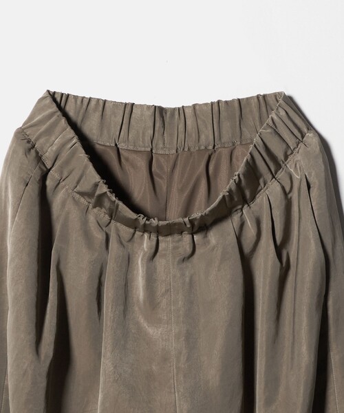 EMMEL REFINES（エメルリファインズ）の「＜EMMEL REFINES＞EM ライトサテン イージーパンツ（その他パンツ・レディース・ライトブルー/ダークブラウン・M/S）」の10枚目の写真