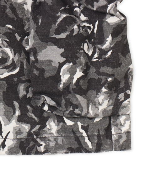atmos pink（アトモスピンク）の「atmos pink Rose Camouflage Half Pants / アトモスピンク ローズ カモフラージュ ハーフ パンツ（その他パンツ・レディース・ブラック/カーキ/ピンク・M/S）」の5枚目の写真