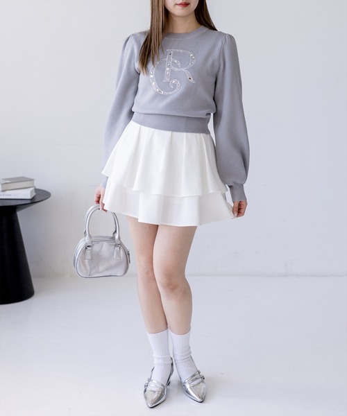 clear（クリア）の「ビジューロゴニットトップス[大人 フェミニン 上品]（ニット/セーター・レディース・ライトグレー/アイボリー/ブラック/ピンク/サックスブルー・F）」の16枚目の写真