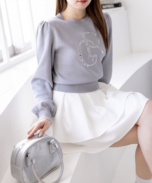 clear（クリア）の「ビジューロゴニットトップス[大人 フェミニン 上品]（ニット/セーター・レディース・ライトグレー/アイボリー/ブラック/ピンク/サックスブルー・F）」の15枚目の写真