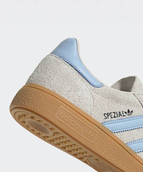 La TOTALITE(ラトータリテ)の「adidas / アディダス HANDBALL SPEZIAL W(スニーカー・レディース・ピンク/ベージュ・23.5cm/23cm/24.5cm/24cm)」の12枚目の写真