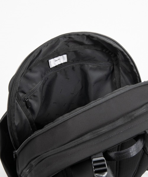 ace.(エース)の「ビジネスリュック デイバイスパック 29L B4サイズ 15.6インチPC 3気室 20042(ビジネスバッグ・メンズ・ブラック・FREE)」の9枚目の写真