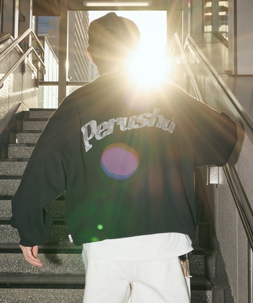Perushu（ペルーシュ）の「Perushu embroidered logo clue sweat／Perushu 刺繍ロゴクルースウェット（スウェット・メンズ・ブラック/ボルドー/オートミール/ライトイエロー・LARGE/MEDIUM）」の13枚目の写真