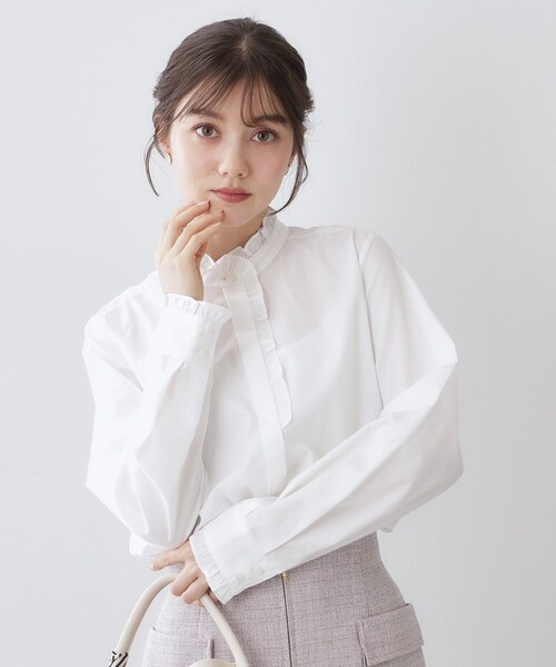 index（インデックス）の「ブロードフロントフリルブラウス【洗濯機OK】《5col》（シャツ/ブラウス・レディース・ネイビー系2/オフホワイト/サックスブルー系7/サックスブルー/ネイビー系5・42/40/38/36）」の6枚目の写真