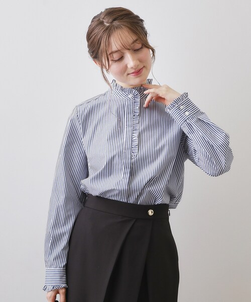 index（インデックス）の「ブロードフロントフリルブラウス【洗濯機OK】《5col》（シャツ/ブラウス・レディース・ネイビー系2/オフホワイト/サックスブルー系7/サックスブルー/ネイビー系5・42/40/38/36）」の14枚目の写真