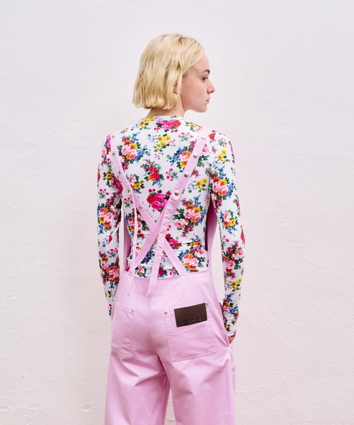 MSGM(エムエスジーエム)の「フローラルブーケ ジャージートップ(Tシャツ/カットソー・レディース・ホワイト・42/40)」の4枚目の写真