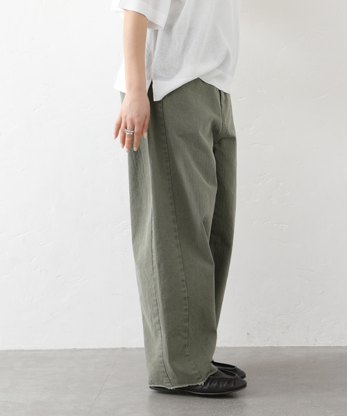 JOURNAL STANDARD LUXE（ジャーナルスタンダード　ラックス）の「ヴィンテージヘリンボン スウィッチパンツ（その他パンツ・レディース・カーキ・MEDIUM/SMALL）」の3枚目の写真